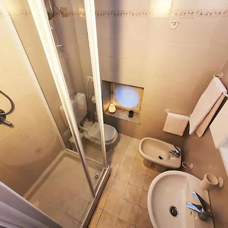 King Como Lake Center 9 Posti Letto- Grande Terrazza - 2 Bagni Privati Exterior photo
